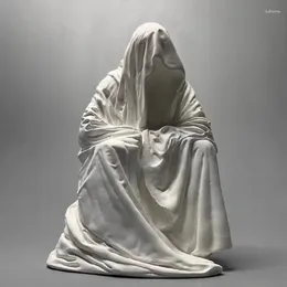 Decorative Figurines Ghost Wizard Death Robe Sculpture Art Figurine Room Decoration Creative Gypsum Ornaments European Retro Desktop Decor