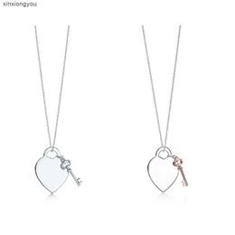 Rr8r Pendant Necklaces Designer Single Peach Heart Tag Necklace Woman Stainless Steel Pendant Luxury Jewellery Valentines Day Christmas Gift Wholesale