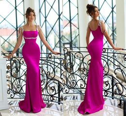 Elegant Plus Size Fuschia Mermaid Evening Dresses Long for Women Spaghetti Straps Satin Crystal Sweep Train Pageant Birthday Party Gowns Prom Dress Formal Wear