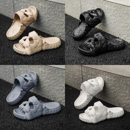 Summer Men's and Women's Slippers Solid Color Skull Head Flat Heel Sandals Polyq Designer High Quality Fashion Slippers Waterproof Beach Sports Slippers GAI