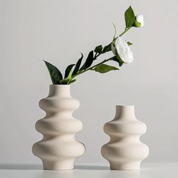 Beige Ceramic Vase Set 2 Modern Home Decorations Nordic Minimalist Style Wavy Line Vase for Living Room Office Decoration 240311