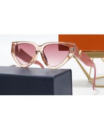 Fashion Cool Sunglasses Designer Woman Man Sunglass Unisex Glasses Cat Eye Beach Polarized UV400 Transparent Pink Letter V Frames 9950443