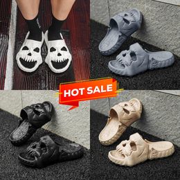 Summer Men's and Women's Slippers Solid Colour Skull Head Flat Heel Sandals by Dalwucavso Designer High Quality Fashion Slippers Waterproof Beach Sports Slippers GAI