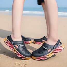 Sandals New EVA Shoes Slipon Sandals Men Breath Flip Flops Summer Outdoor Beach Sandals Casual Slippers Water Sandalias Clogs Sandals