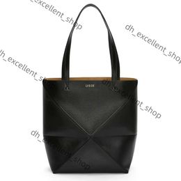 loewve 10a Designers Shoulder Handbag Genuine Leather Purse Bags Strap 2size Mirror Quality White Womens Fold Travel Shopper Bag Luxury Mens 77