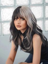 Synthetic Wigs 20Inch Silver Grey And Black Synthetic Wigs With Bang Long Natural Wavy Hair Wig For Women Cruella Cosplay Heat Resistant 240328 240327