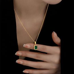 French Minimalist Emerald Pendant Necklace with Female Niche Design 1. Light Luxury and High-end Collarbone Chain Jewellery