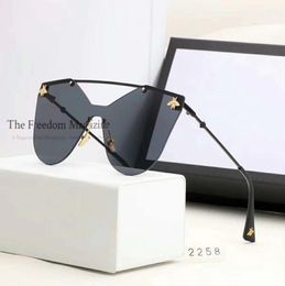 Luxury Designer bees Brand Sunglasses k2258 Cat eye Rimless Womens Fashion Glasses antiUV400 Simple atmosphere Style Eyewear With2491805