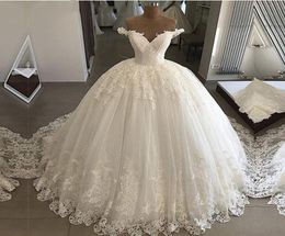 Luxury Wedding Dress 2019 Princess Swanskirt Appliques Beaded Lace up Ball Gown Chapel Train Bridal Gown Vestido de Noiva4920754