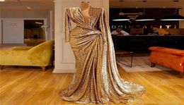 Sparkly Sequined Gold Evening Dresses With Deep V Neck Pleats Long Sleeves Mermaid Prom Dress Dubai African Party Gown1216162