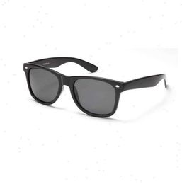 LClassic Female Sunglasses Men Polarised Glasses Retro Square Vintage 80s Frame EyewearM8201891