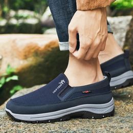 Sneakers Men Shoes Casual Loafers Non-Slip Slip On Vulcanised Shoes Soft Sole Solid Colour Comfortable Water Sport Shoes Zapatos 240401