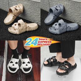 Summer Men's and Women's Slippers Solid Color Skull Head Flat Heel Sandals Pauladaf Designer High Quality Fashion Slippers Waterproof Beach Sports Slippers GAI