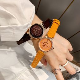 Introducing our hot-selling luxury quartz ladies watch, featuring a 33mm leather strap. This timepiece embodies timeless elegance and fashion sophistication.