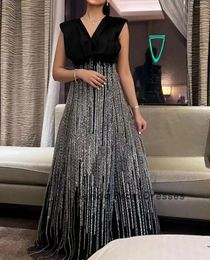 Party Dresses Dubai Luxury Evening Sparkly A-Line V-neck Floor-length Black Prom Formal Occasion Gown