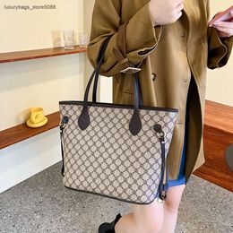 Factory 50% Discount on Promotional Brand Designer Women's Handbags New Fashionable and Underarm Tote Bag Womens High Commuting Big Casual Shoulder Handbag
