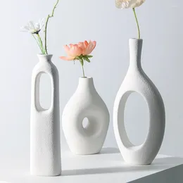 Vases Nordic Creative White Porcelain Flower Vase Ceramic Donut Hollow Dry Arrangement For Living Room Decoration