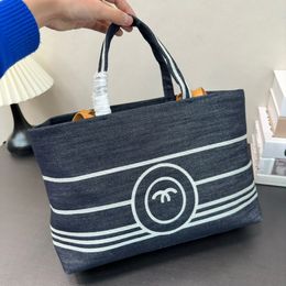 New Classic Tote Fashion Women's Bag Luxury Designer Retro Denim Classic Retro Printed Large Shopping Bag Handbag No Box