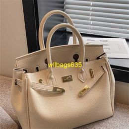 Tote Bags Genuine Leather Bk Habdbags Handheld Bag for Women 2024 New Summer Highend French Niche Light Luxury Platinum Bag with Large Capacit have logo HB3PMF