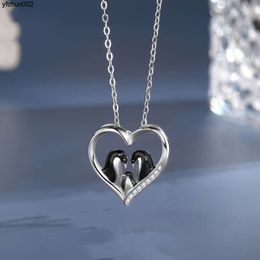 Tiktok Family Affection Penguin Necklace Love Pendant Valentines Day Gift for Wife Hot Sale Ghcm