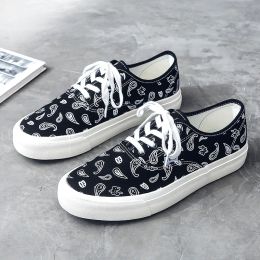 Boots Autumn New Sneakers Men and Women Korean Version Ulzzang Student Casual Shoes Graffiti Couple Canvas Shoes Mens Shoes Casual