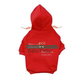 Designer Dog Clothes High-quality Cotton Dog Apparel Fleece Dog Hoodie with Classic Letters Pattern Cold Winter Puppy Cat Custume Cozy Warm Dog Sweatshirts S A979