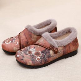 Fur lined ballet flats Chinese style floral loafers ladies winter warm shoes plush moccains woman elegant slip on loafer 240307