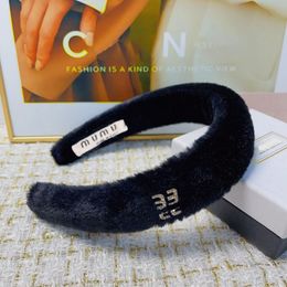 Lamb Letters Headband Womens Autumn Winter Widening Thickening High Sense Headband Brand Designer Luxury Hair Jewellery