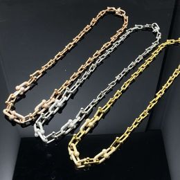 Designer Tiffancy Necklace 2023 New U-shaped Horseshoe Bamboo Joint V-gold Inlaid Diamond Interlocking Necklace with Collarbone Chain Trendy Design