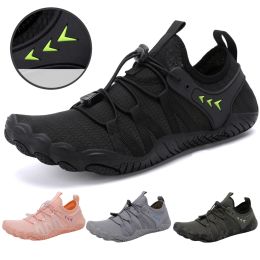 Shoes Unisex Aqua Shoes Outdoor Barefoot Beach Sandals Women Upstream Water Shoes Nonslip River Sea Swimming Diving Sneakers for Men