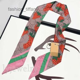 Designer-Seidenschal für Damen, Schals, Stirnband, Mode, Tragetasche, Gepäck, Buchstaben, bedruckt, Blumen-Kopfwickel, Damen-Valentinstag-Geschenk, Luxus-Schal, rosa, schwarz, PJ079 C23