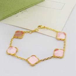 Four Leaf Clover Bracelet Charm Bracelets 18K Gold Plated White Pink Fritillary Bracelet women Chain bracelet Luxury Jewellery