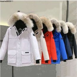 Mens Designer Parker Jacket Winter Warm Windproof Down Material Asian Size Couple Models New Clothing the Hat Is Removable