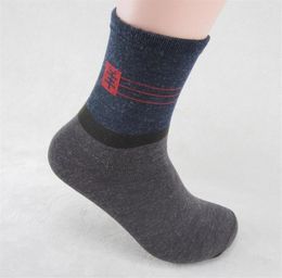 Men Socks Cotton Sweat Absorbing Breathable Winter Warm Thick Woolen Casual socks Men Sock Pack 10pairs lot Winter Warm Clothing A6280145