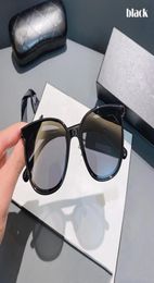 Woman Polarised Sunglasses Round Large Frame Couples Retro Toad Mirrors Suitable for Vacation Beauty Travel Can Bring Original Box2219853