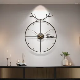 Wall Clocks Minimalist Decorations Clock Iron Antlers Styling Round Home Dining Living Room Timepiece Simple Modern Art Quiet Luxury