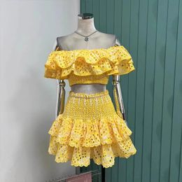 Zweiteiliges Kleid Neues Winter-Rosa-Woll-2-teiliges Kleid-Set Outfits Damen Spaghettiträger Plaid Tweed Midi Vestidos Kurze Jacke Strickjacke Mantel 2024