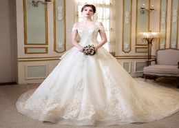 Glamorous White Ball Gown Wedding Dresses with Bow Luxury Beading Crystal Off the Shoulder Elegant Royal Train Bridal Gown7615124