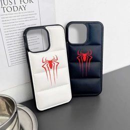 Cell Phone Cases Red Spider Puffer Phone Case Man Black and White 3D Shockproof Phone Cover Suitable for iPhone 15 14 12 11 Pro Max Phone Case Gift J240318