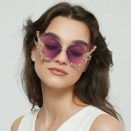 Sunglasses Luxury Diamond Butterfly For Women Vintage Rimless Sun Glasses Oversized Rhinestone Bling Shades LadiesY2K Eyewear