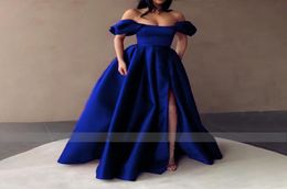 2021 Royal Blue Satin Prom Dresses Strapless Off the Shoulder Split Evening Dresses Pleated ALine Long Formal Gowns8043245