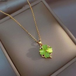 Revolving Necklace Female Suit Jewelry Minority Design High Sense Versatile Collarbone Opal Pendant Spicy Girl