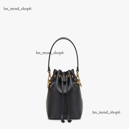 Ffendi Bags Luxury Drawstring Basket Bag Womens Mens Designer Top Handle Tote Bag Embossing Genuine Leather Handbag Shoulder Clutch Crossbody Lady Purses Bags 448