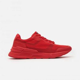 HBP Non-Brand Whosale Custom Red Blue Black Contrast Colour High Quality Light-weight Breathable Fabric Upper Simple Style Athletic Shoes