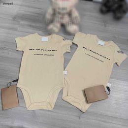 Luxury toddler jumpsuits Short sleeve infant Crawling suit kids designer clothes Size 59-90 CM Bear pattern print newborn bodysuit 24Mar