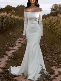 Vintage Long Sleeve Crepe Boat Neck Wedding Dresses Mermaid White Zipper Back Sweep Train Vestidos de Novia Abendkleider Bridal Gowns for Women