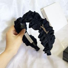 T GG Black Pleated Women Headband Spring New Fashiona Hairband Autumn Winter Charm Hairpin High Quality Fabric Headband Boutique Hair Accessories