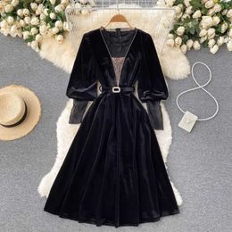 Small design lantern sleeve dress with mesh stitching High sense of waist closing black skirts FLBQ