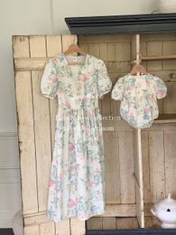 Family Matching Summer Floral Dress Mother Daughter Short sleeved Cotton Women Baby Girl Cute Onepiece 240311