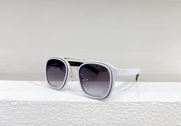 hot Fashion luxury designer sunglass for women woman sun glasses with the frame square Cool fashion anti-radiation UV400 Tourism driving sports eyeglasses